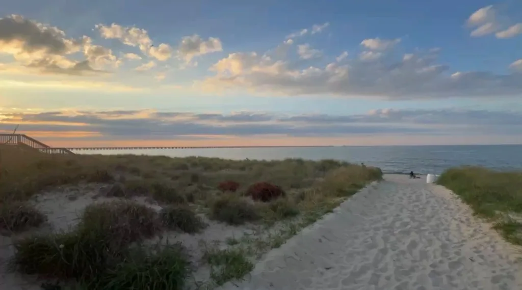 Chic's Beach